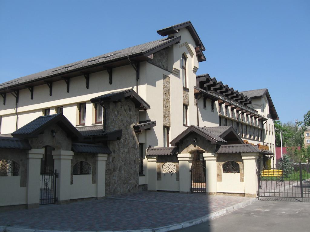 沙图天堂酒店 伊尔平 外观 照片